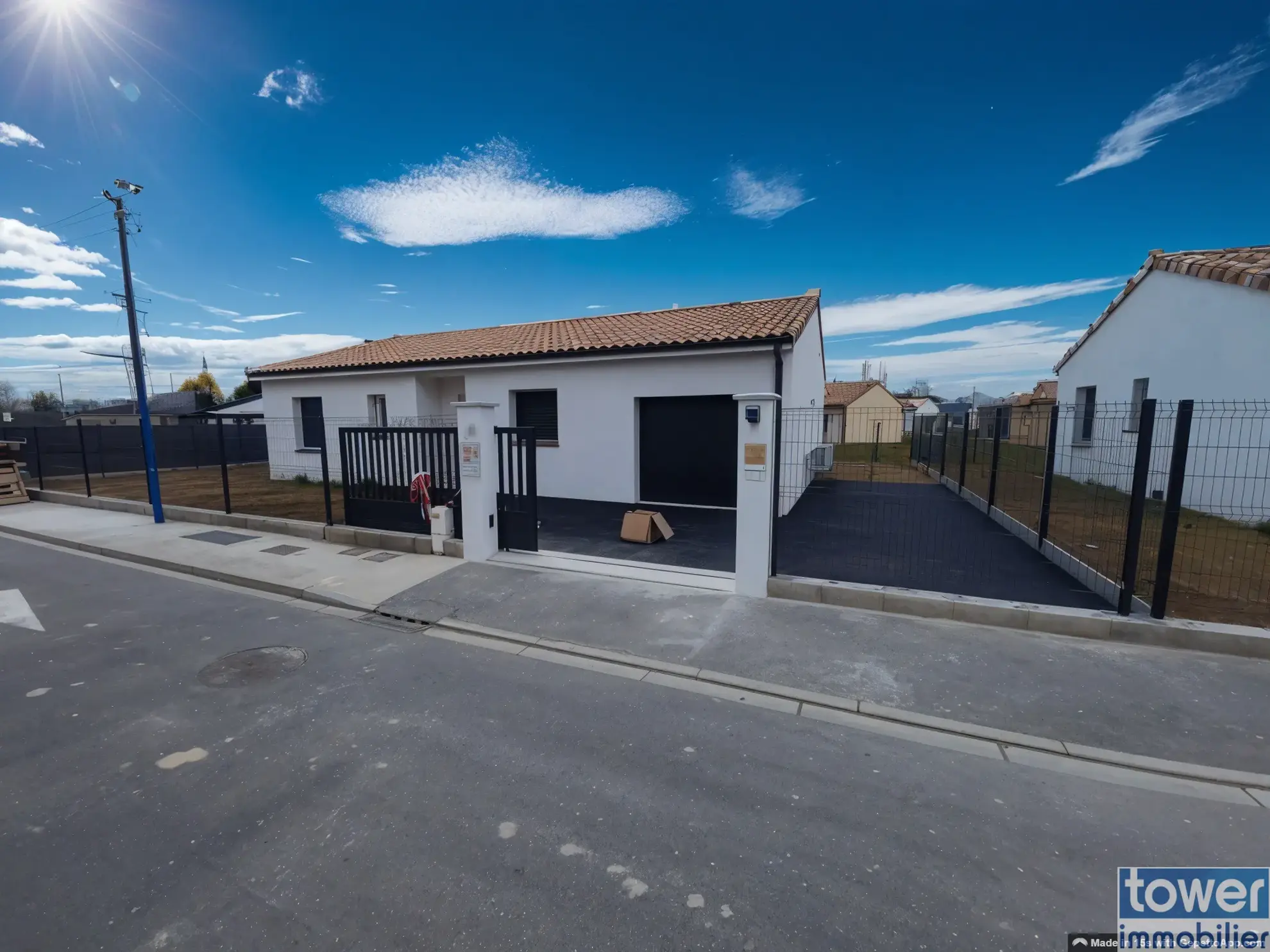 Maison neuve à Nègrepelisse avec 3 chambres, garage et terrain clos 