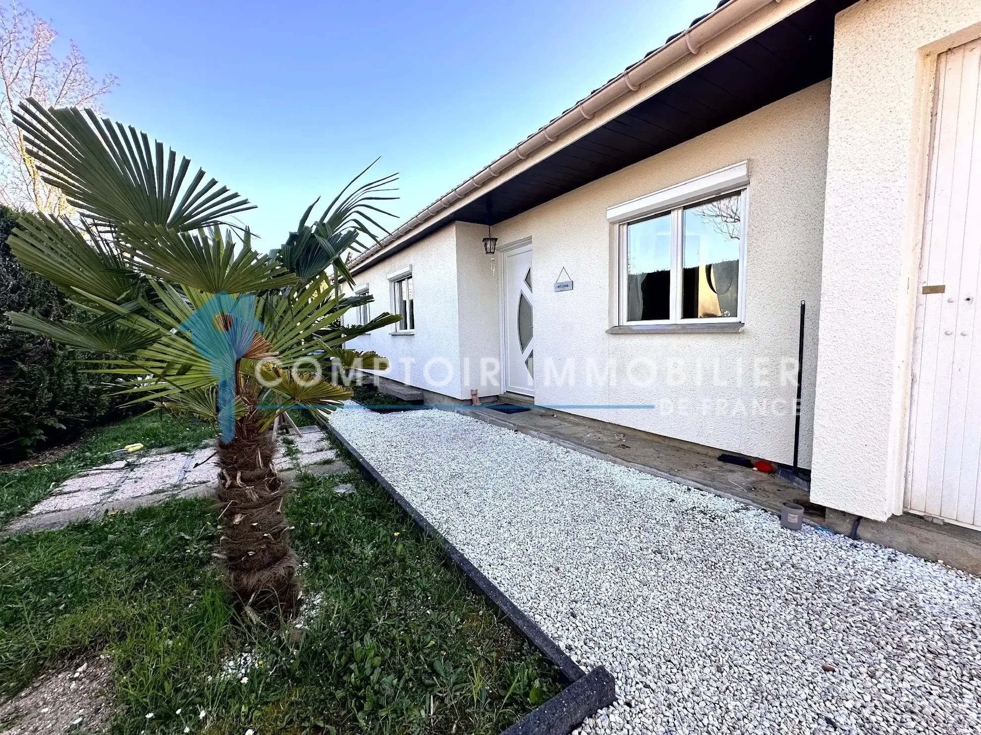 Maison de plain-pied à vendre à Auneau, 5 chambres, 107 m2, proche Paris 