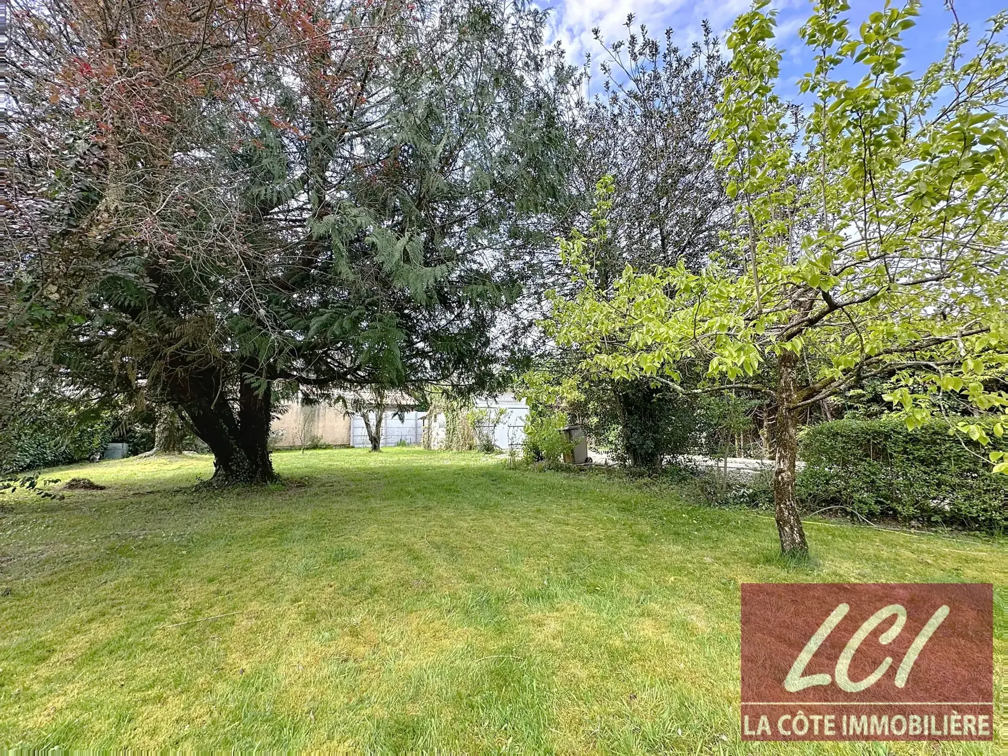 Terrain constructible de 510 m² au Le Teich, proche de toutes commodités dans le bassin d'Arcachon 