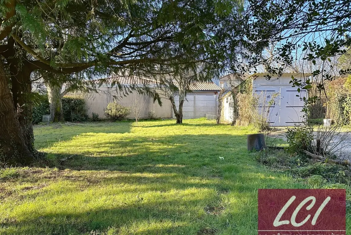 Terrain constructible de 510 m² au Le Teich, proche de toutes commodités dans le bassin d'Arcachon 