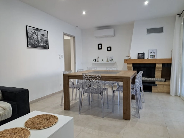 Villa 4 chambres rénovée à Monteux proche commodités 