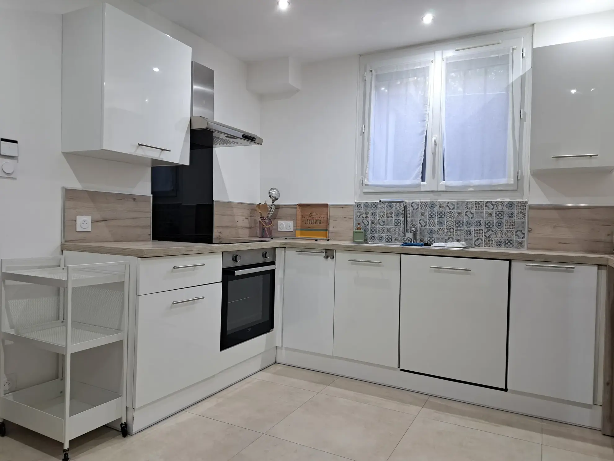 Villa 4 chambres rénovée à Monteux proche commodités 