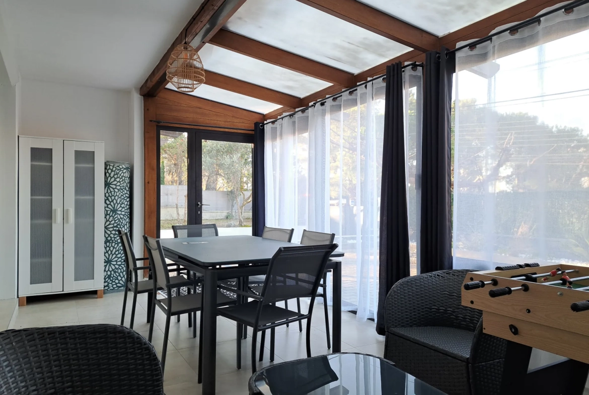 Villa 4 chambres rénovée à Monteux proche commodités 
