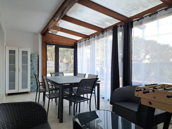 Villa 4 chambres rénovée à Monteux proche commodités 