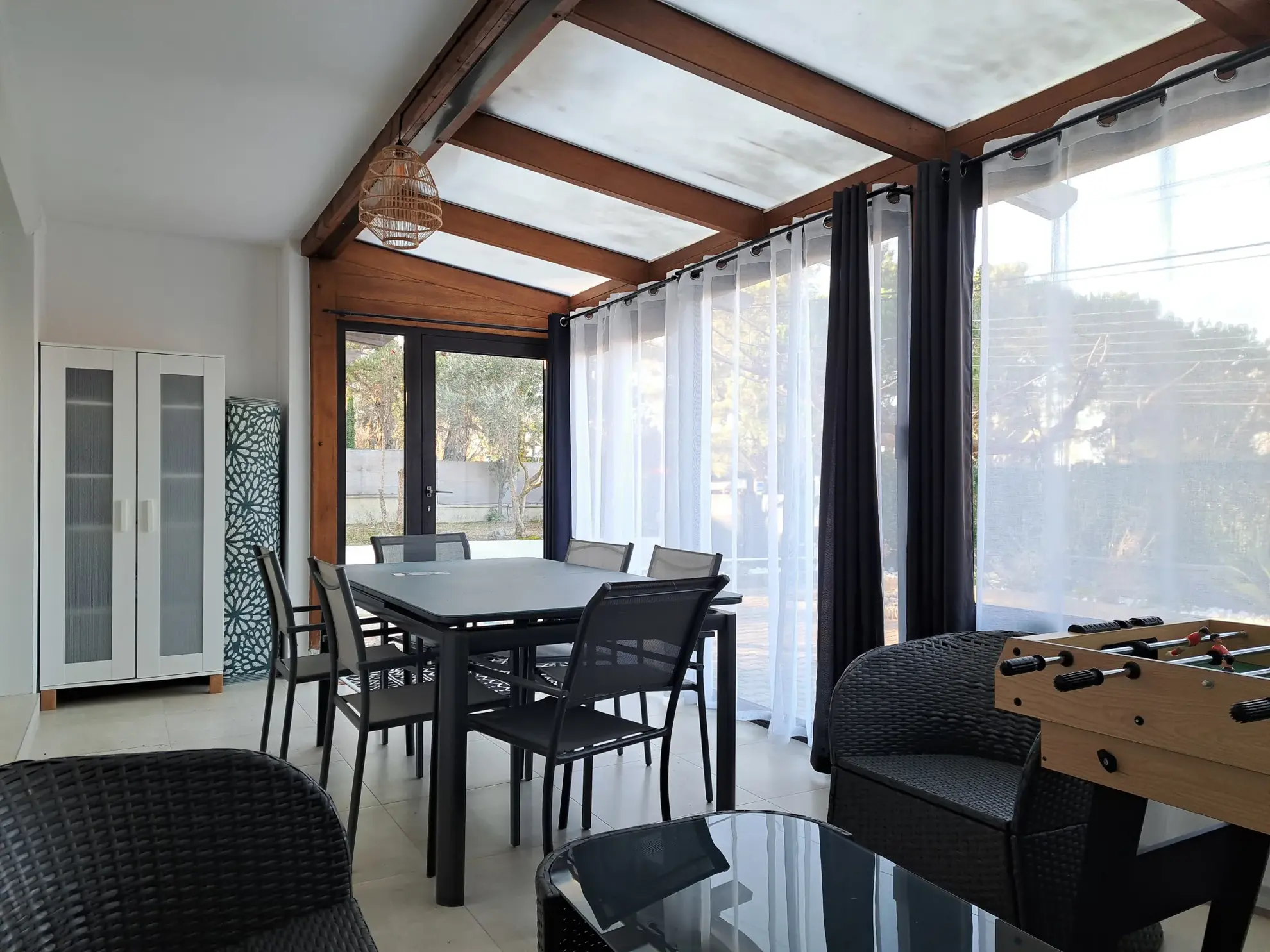 Villa 4 chambres rénovée à Monteux proche commodités 
