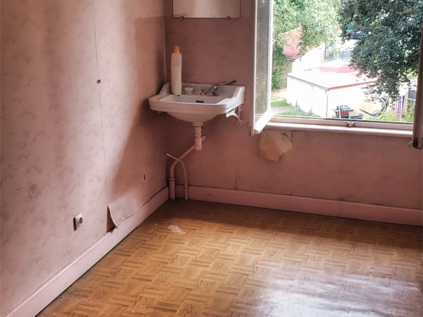 Appartement T4 rénové avec terrasse et grenier à Gérardmer, Vosges 