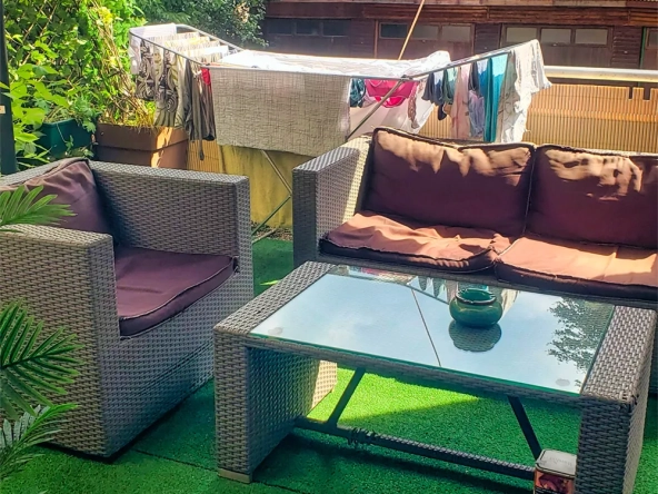 Appartement T4 rénové avec terrasse et grenier à Gérardmer, Vosges 