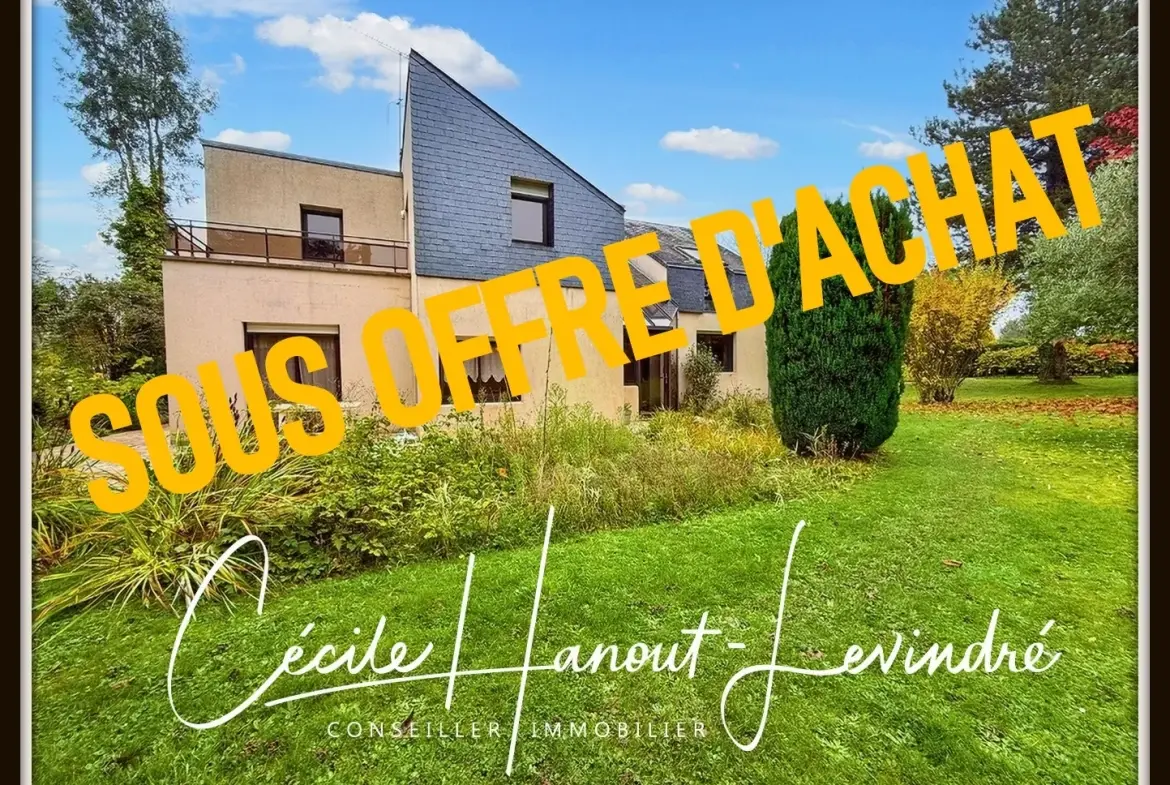 Maison spacieuse de 209 m² à Romagné, proche Fougères, avec jardin et sous-sol complet 