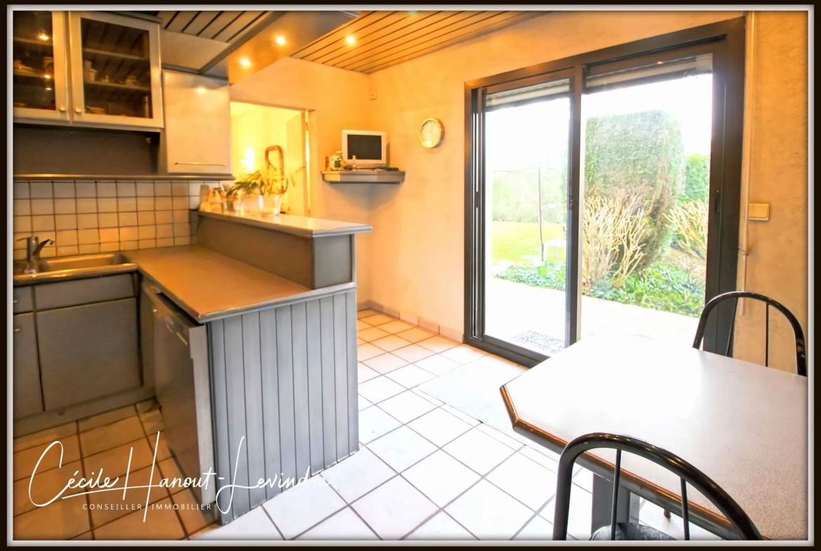 Maison de 209 m² avec jardin à Romagné, proche Fougères 