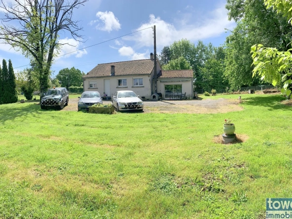 Maison de plain-pied à Aujac de 130 m² avec grand terrain et dépendances