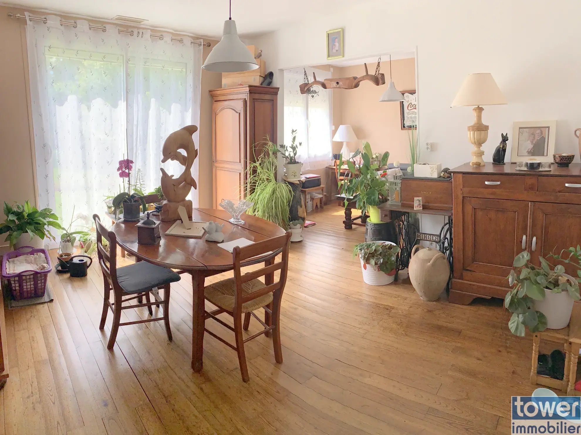 Maison de plain-pied à Aujac de 130 m² avec grand terrain et dépendances 