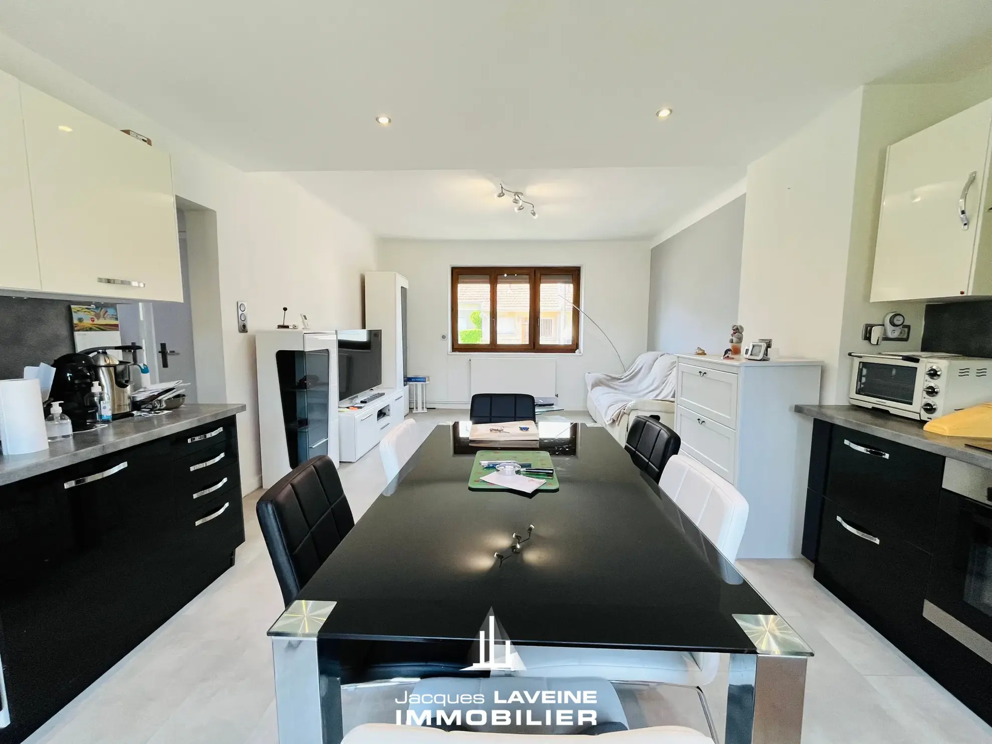 Maison 3 chambres avec jardin et cuisine équipée à Montigny-lès-Metz 