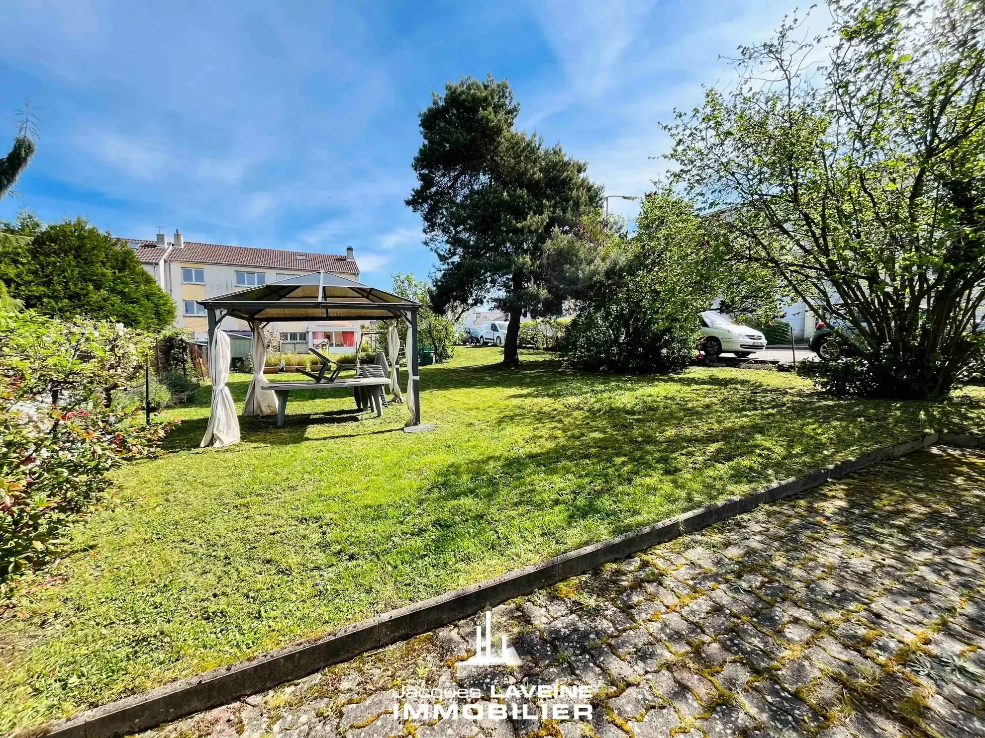 Maison 3 chambres avec jardin et cuisine équipée à Montigny-lès-Metz 