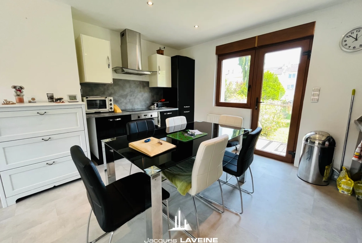 Maison 3 chambres avec jardin et cuisine équipée à Montigny-lès-Metz 