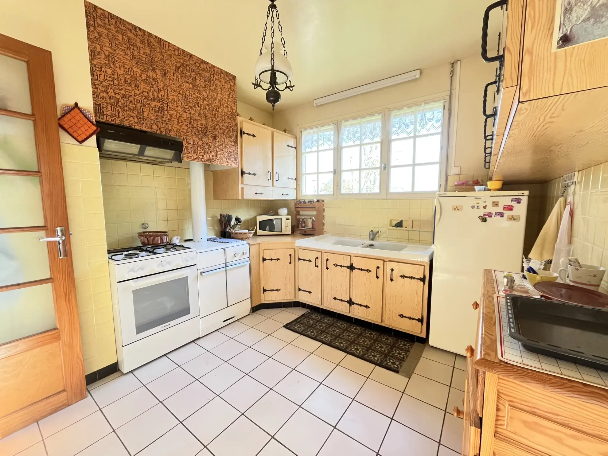 À vendre maison lumineuse de 120 m² avec sous-sol, jardin à La Ferté Gaucher 