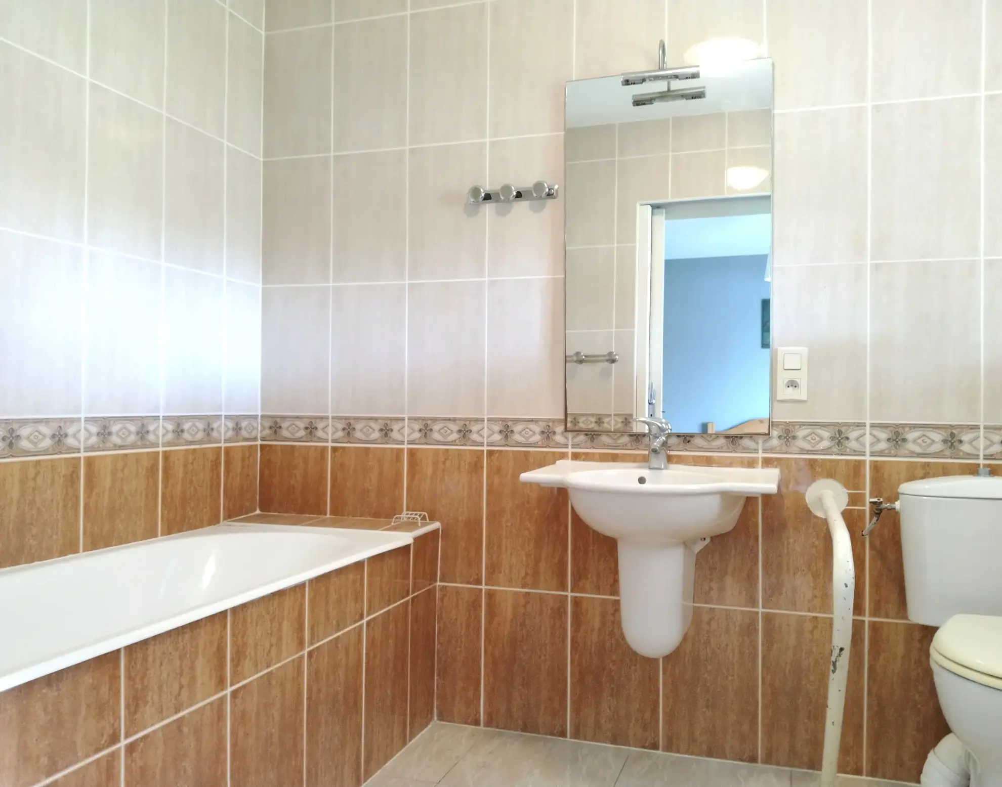 Maison T4 de 131 m² avec 3 suites, jardin et vue sur le lac de Soustons 