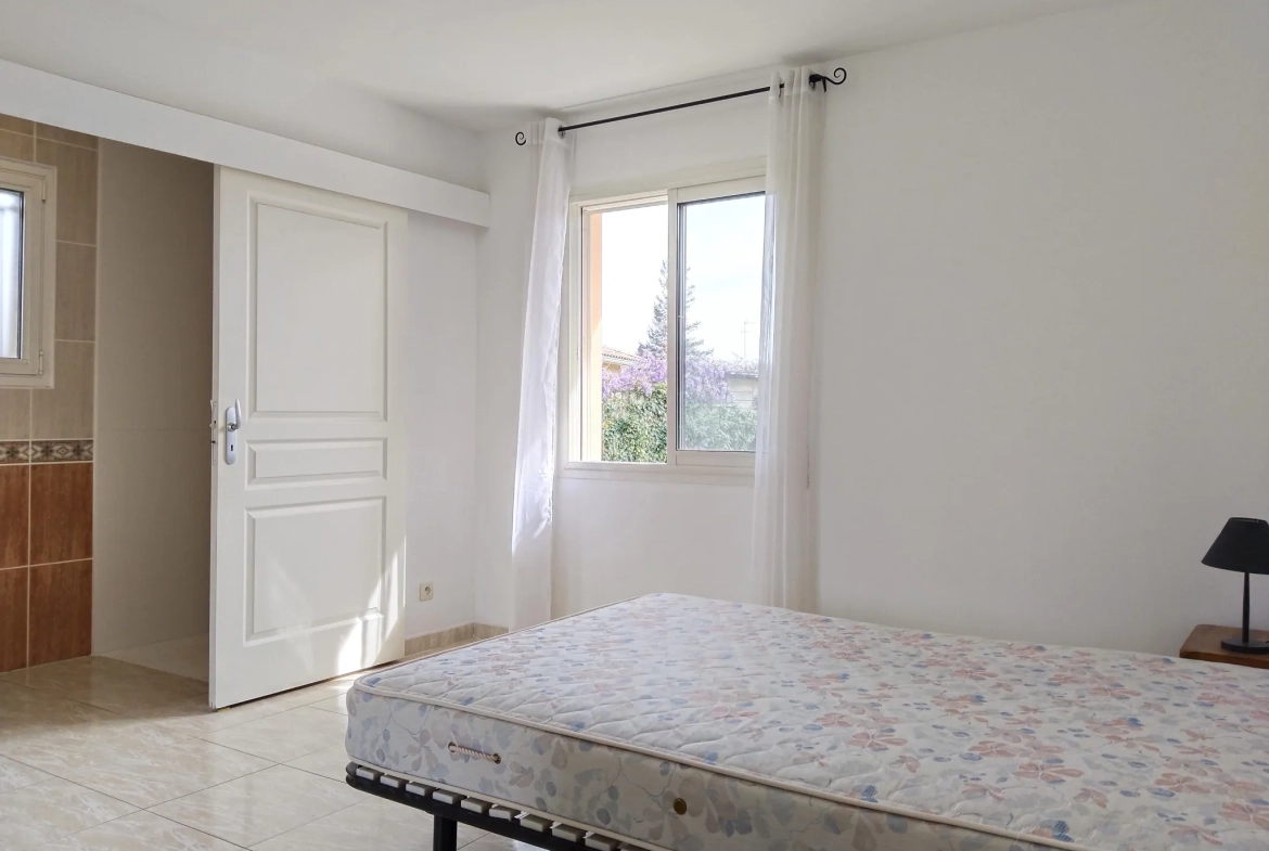 Maison T4 de 131 m² avec 3 suites, jardin et vue sur le lac de Soustons 
