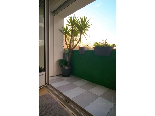 Appartement 3 pièces avec terrasse, parking et cave à Villeneuve-le-Roi