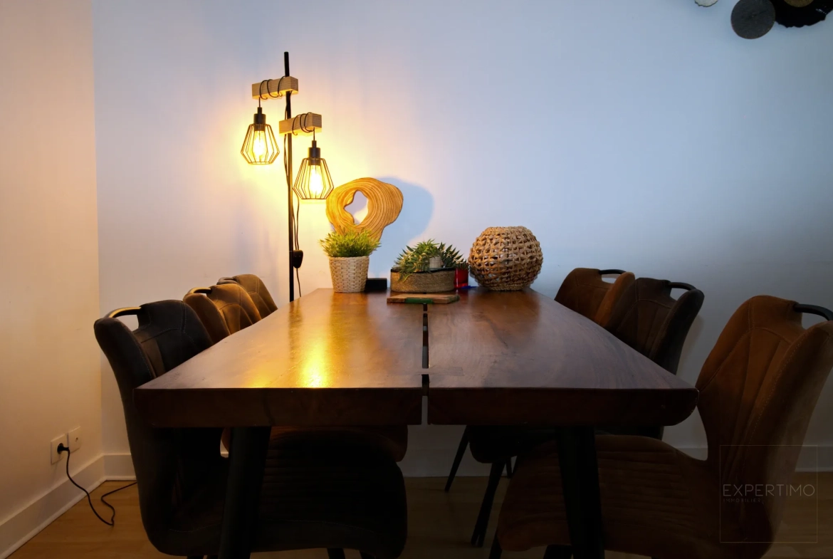 Appartement 3 pièces avec terrasse, parking et cave à Villeneuve-le-Roi 