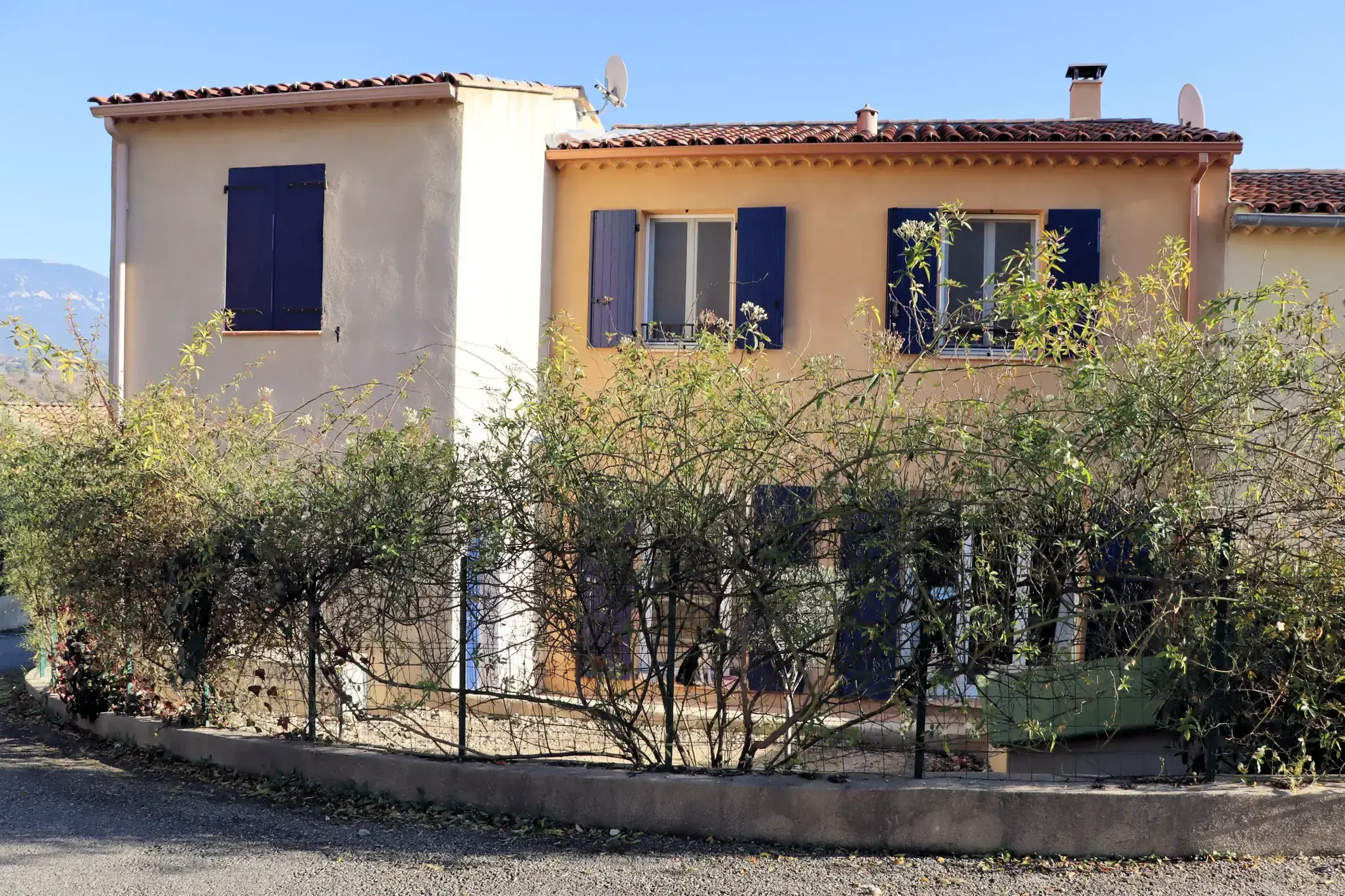 Villa de 106 m² à Villars - Maison clé en main, proche commodités 