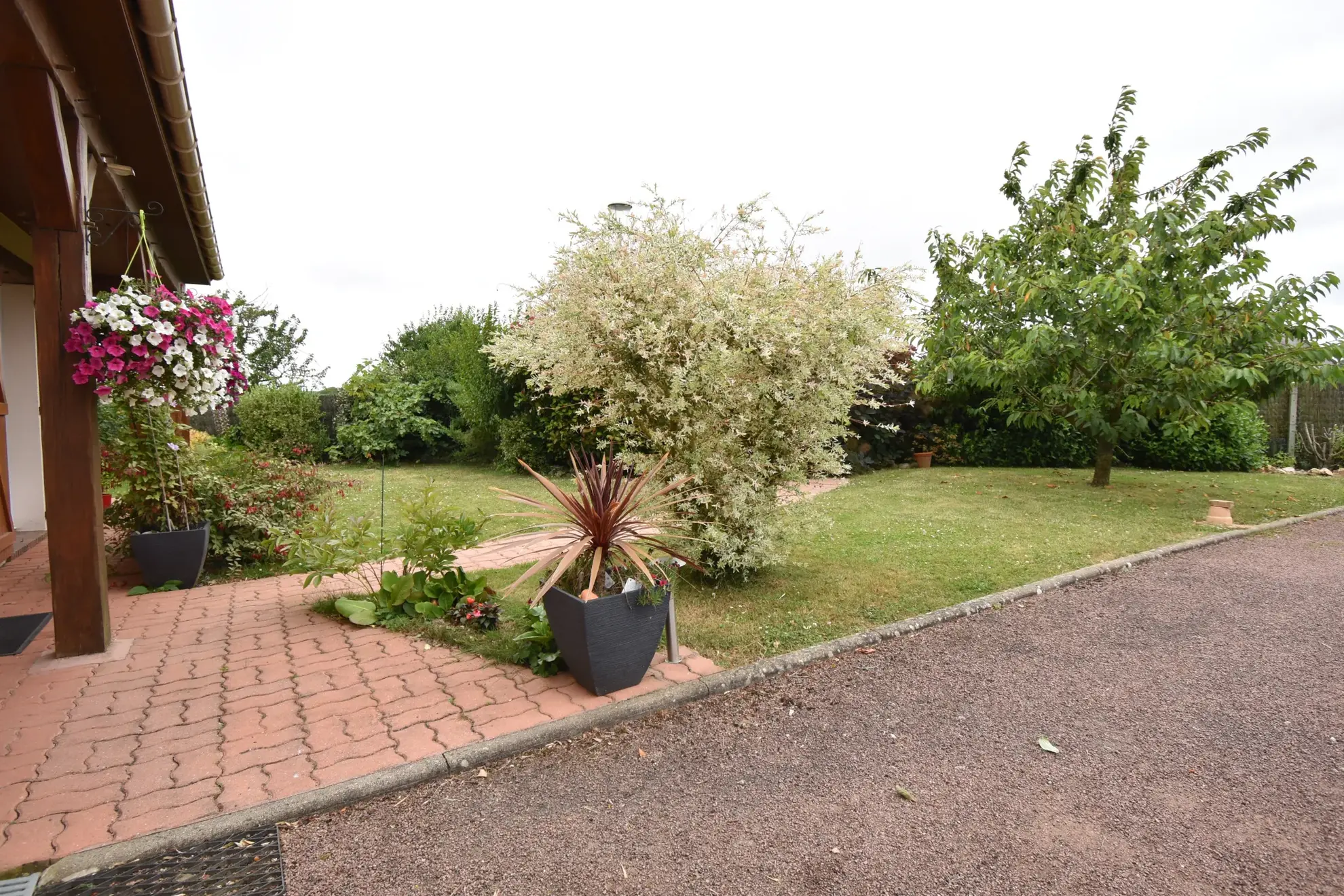 Maison de 116 m² à Brou, proche du village avec jardin et terrasse 