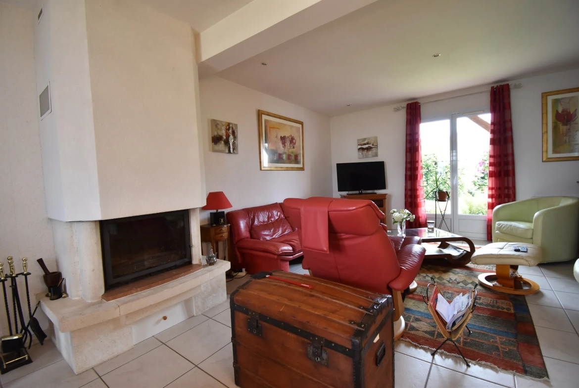 Maison de 116 m² à Brou, proche du village avec jardin et terrasse 