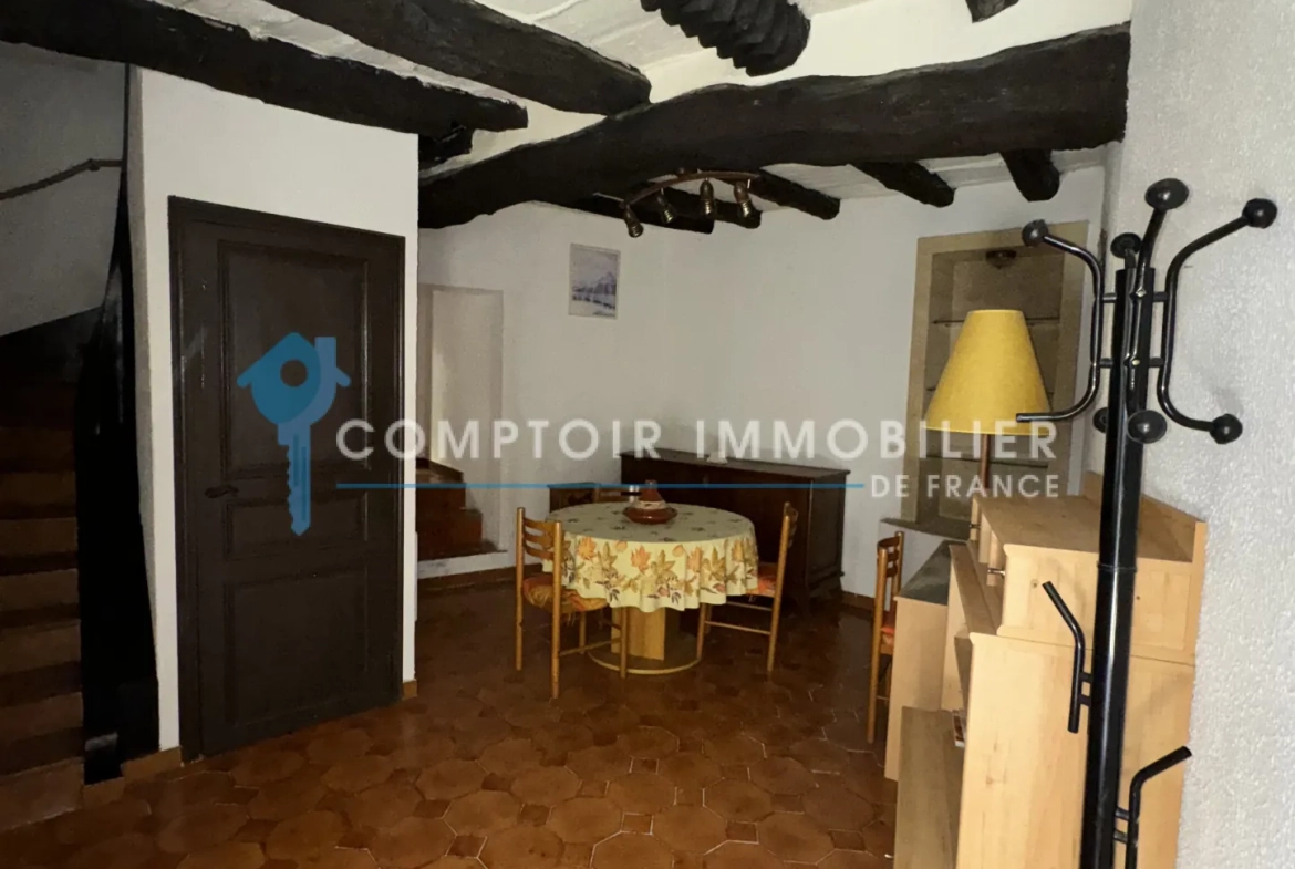 Maison atypique de 105 m² à Servian avec vue imprenable 