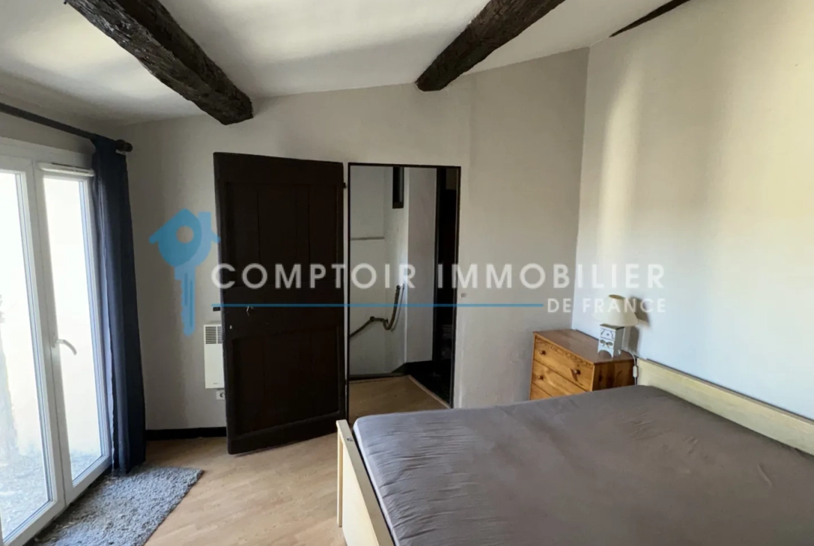 Maison atypique de 105 m² à Servian avec vue imprenable 