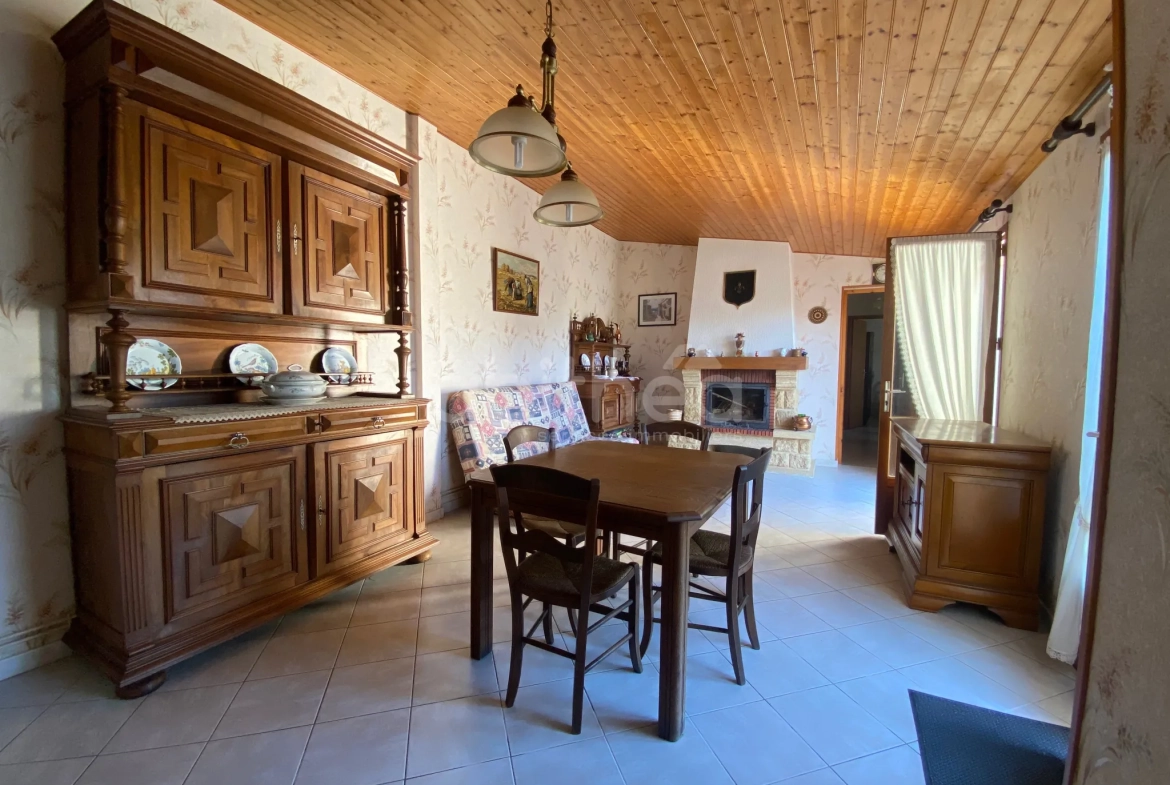 Maison de vacances à Meschers-sur-Gironde avec terrasse et garage 