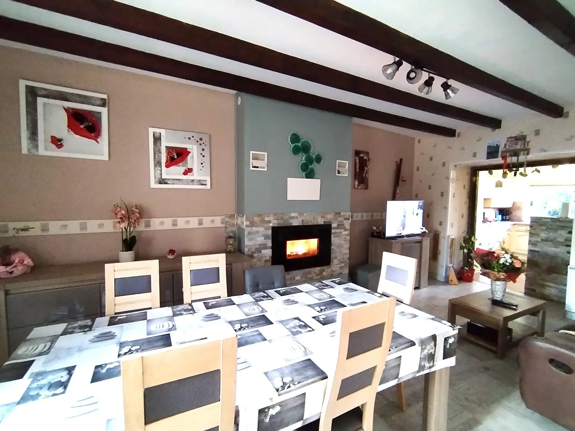 Maison individuelle 117 m² avec jardin et panneaux solaires à Saint James 
