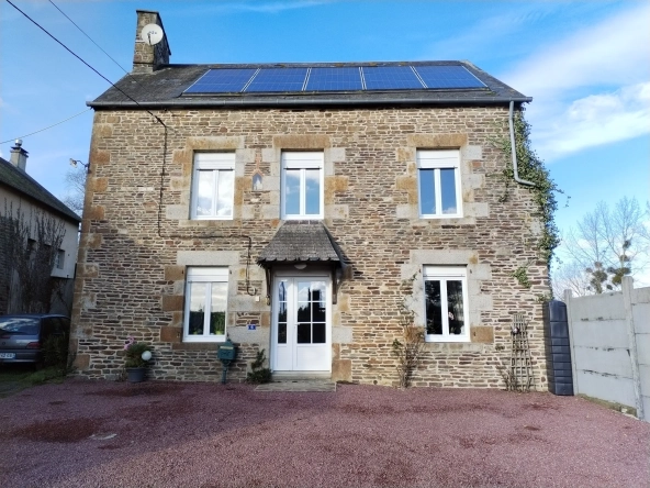 Maison individuelle 117 m² avec jardin et panneaux solaires à Saint James