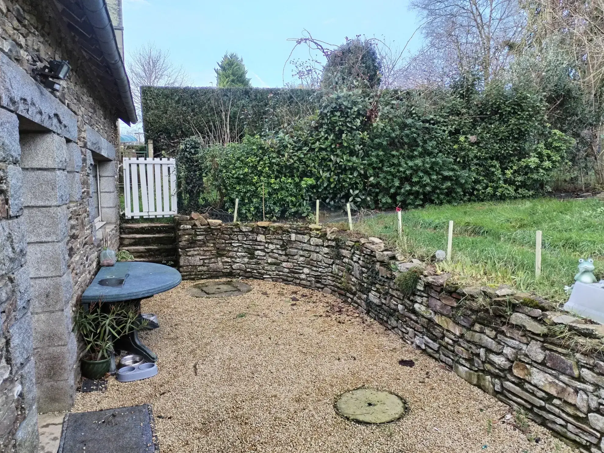 Maison individuelle 117 m² avec jardin et panneaux solaires à Saint James 