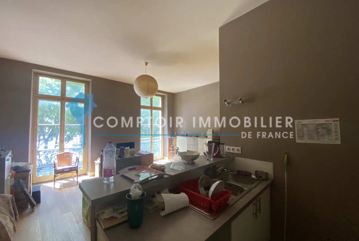 Appartement T2 à Nîmes, Quartier Écusson - Investissement locatif sécurisé 