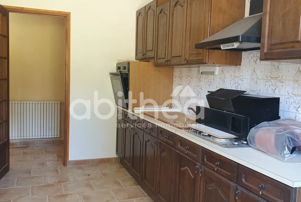 Maison de plain-pied de 60 m² avec jardin à Oradour-sur-Vayres (87150) 