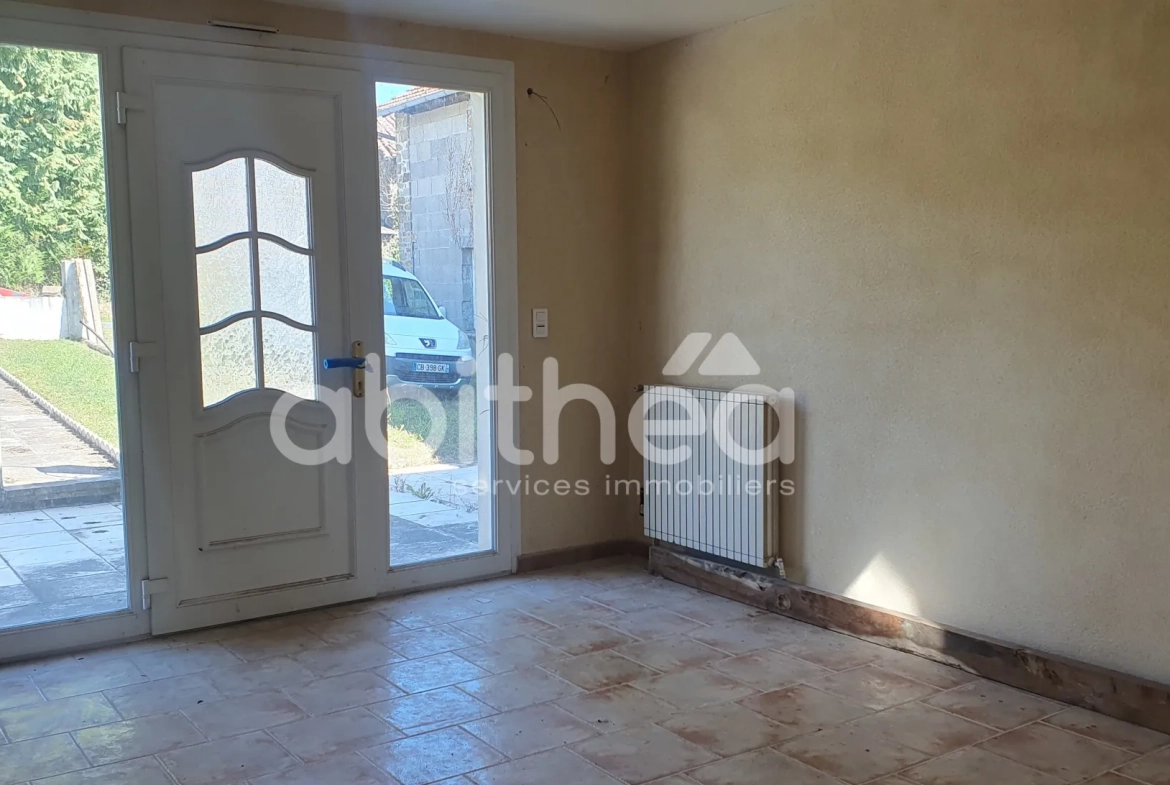 Maison de plain-pied de 60 m² avec jardin à Oradour-sur-Vayres (87150) 