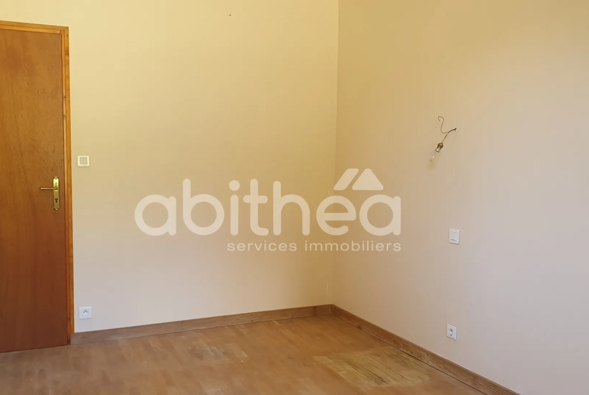 Maison de plain-pied de 60 m² avec jardin à Oradour-sur-Vayres (87150) 