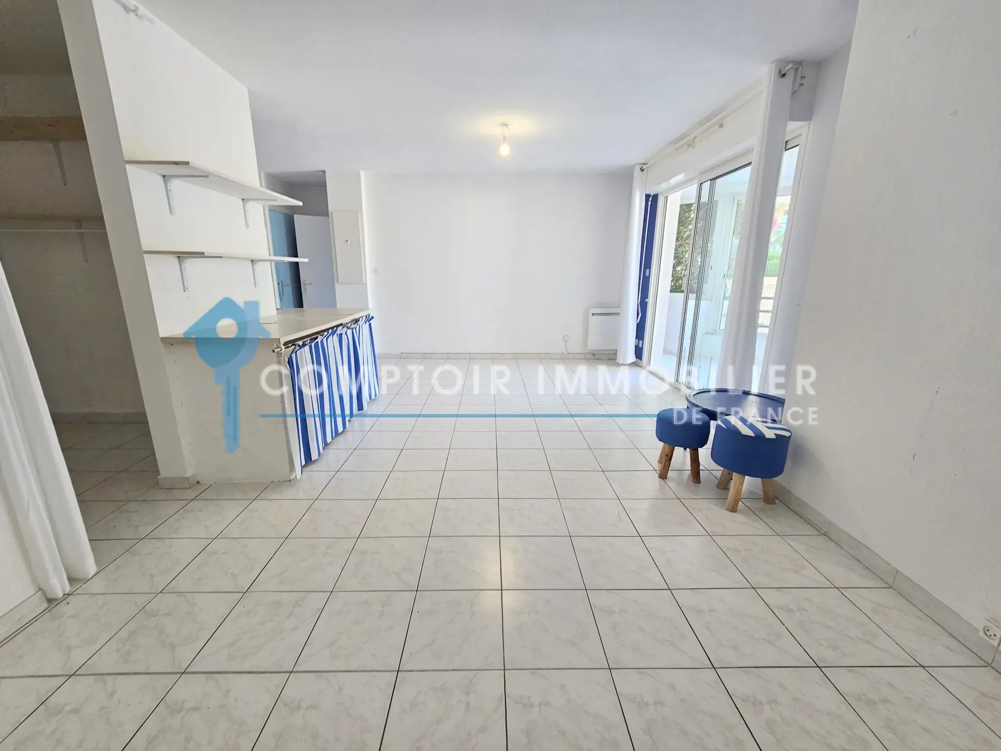 Bel appartement T2 avec terrasse de 18m² en front de mer à Sète 