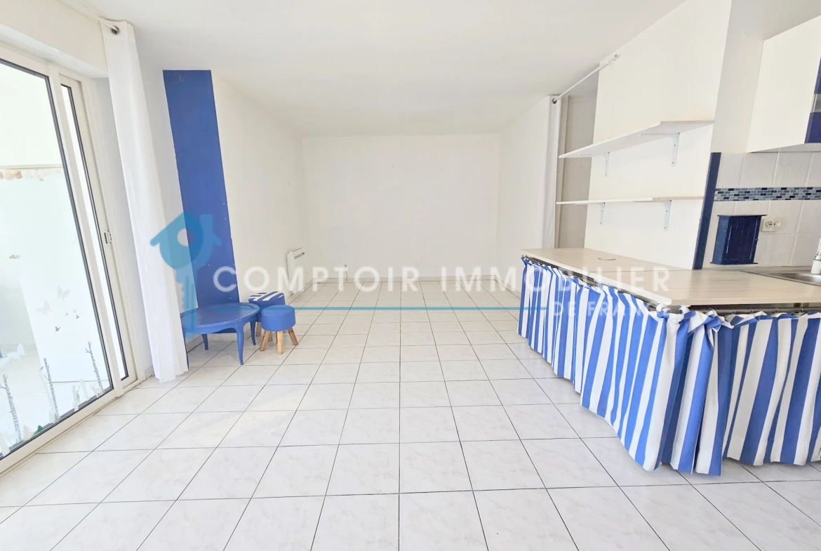 Bel appartement T2 avec terrasse de 18m² en front de mer à Sète 