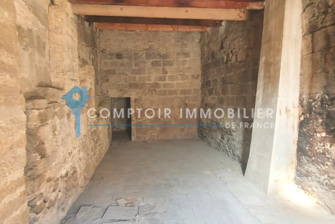 Maison de ville à Pignan 140 m² à rénover - Opportunité investisseur et premier achat 