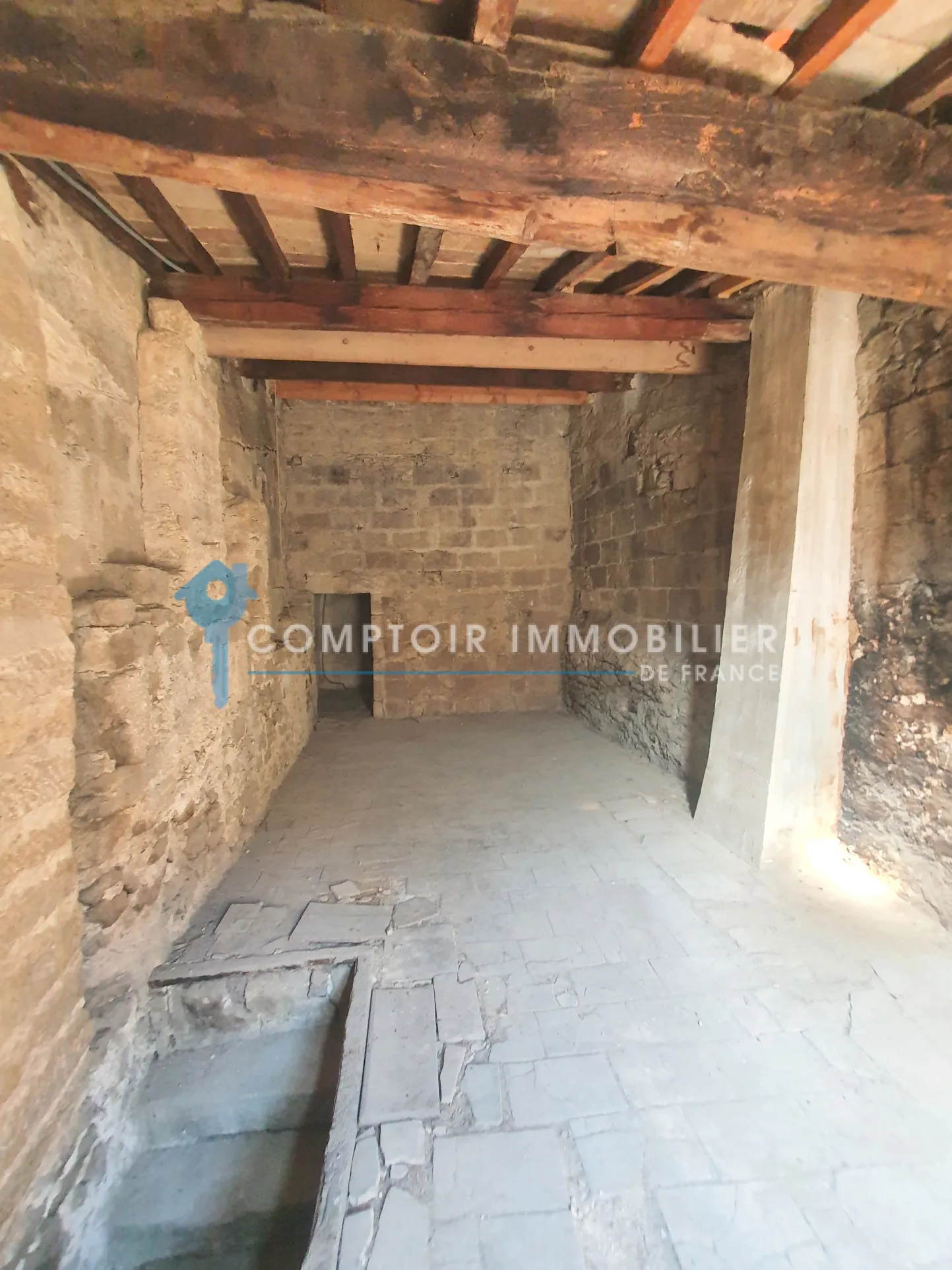 Maison de ville à Pignan 140 m² à rénover - Opportunité investisseur et premier achat 