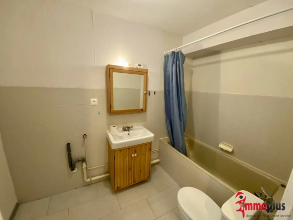 Appartement 2 pièces de 45m² avec terrasse à Saint-Louis, idéal premier achat ou investisseur 