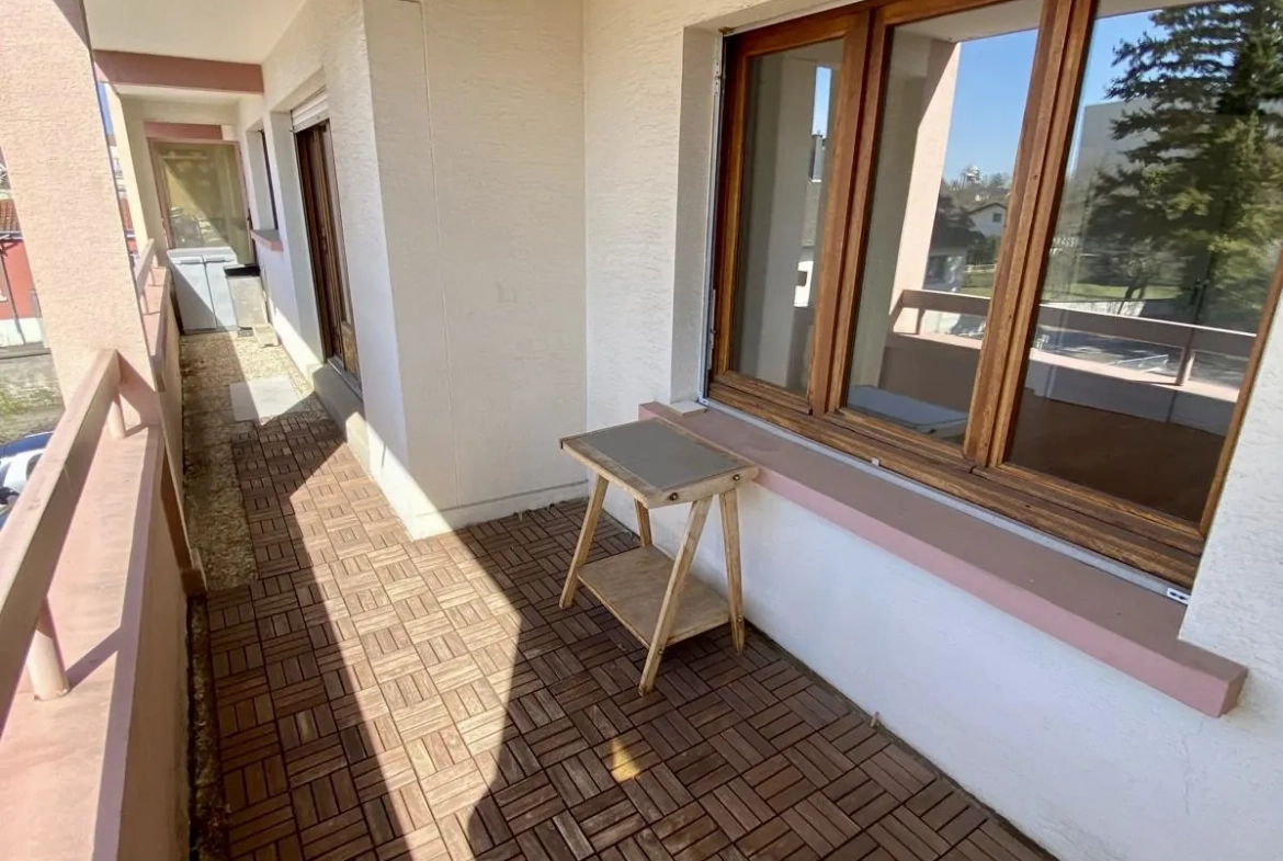 Appartement 2 pièces de 45m² avec terrasse à Saint-Louis, idéal premier achat ou investisseur 