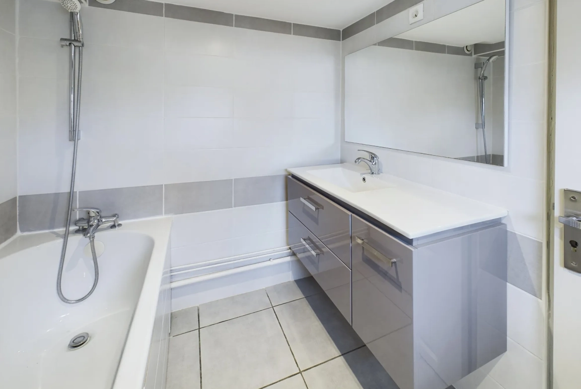 Maison à vendre à Nevers – 110 m² avec terrain de 783 m² 