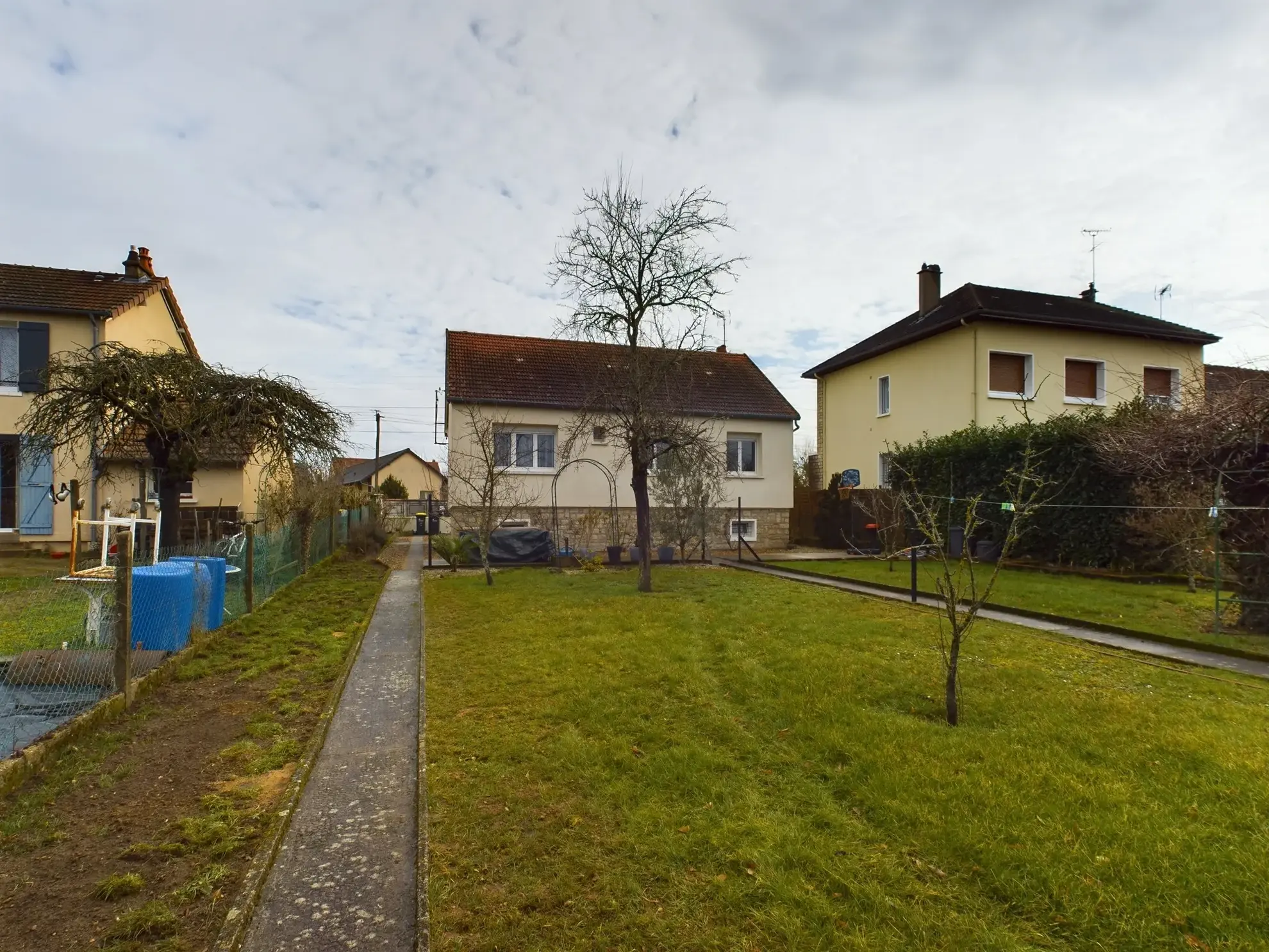 Maison à vendre à Nevers – 110 m² avec terrain de 783 m² 