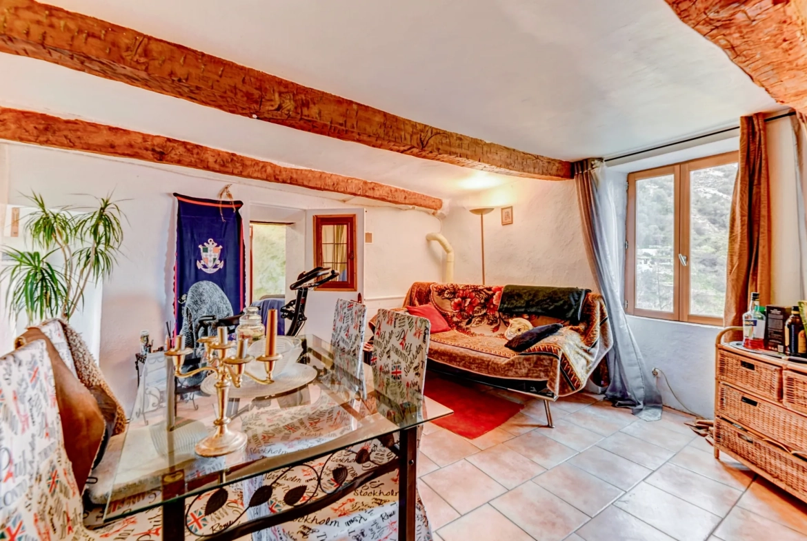 Maison de village de 65 m² à Les Ferres avec terrain et vue montagne 