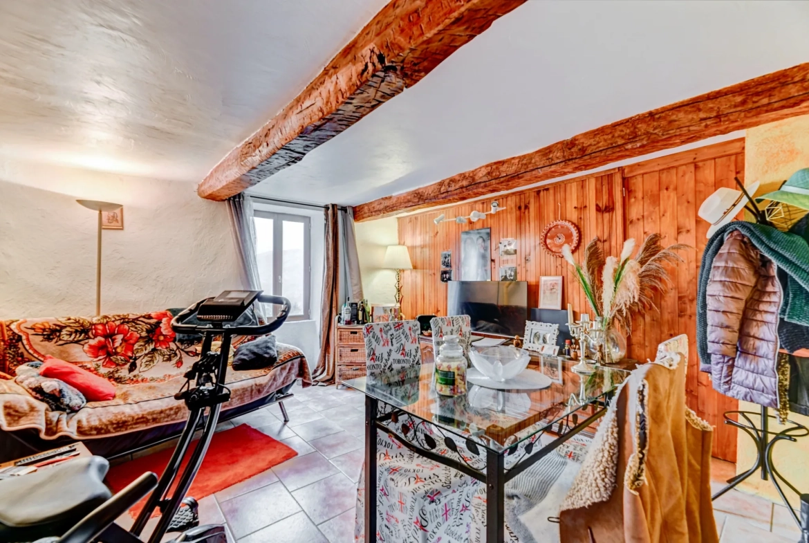 Maison de village de 65 m² à Les Ferres avec terrain et vue montagne 