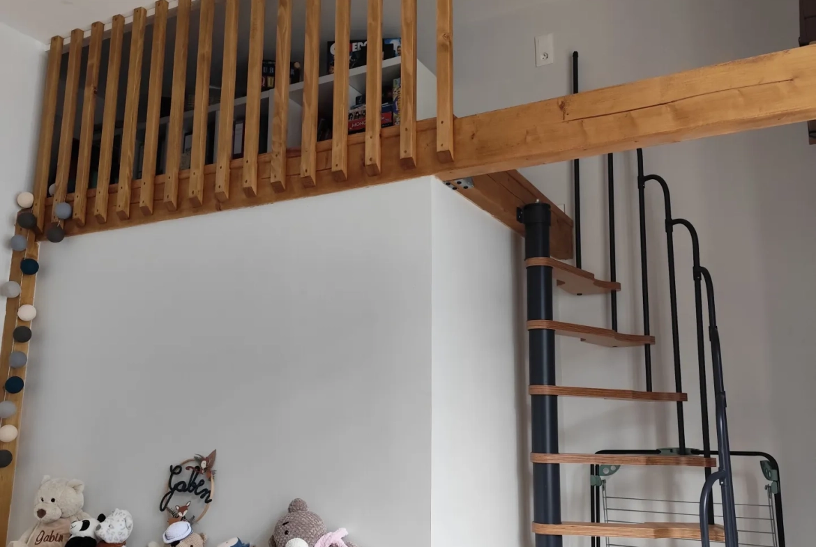 Bel appartement T3 rénové de 69 m² au centre de Bagnères de Luchon 