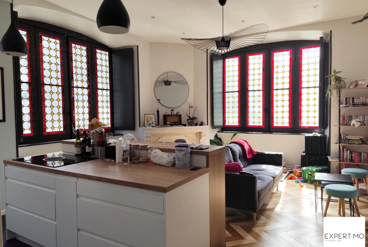 Bel appartement T3 rénové de 69 m² au centre de Bagnères de Luchon 