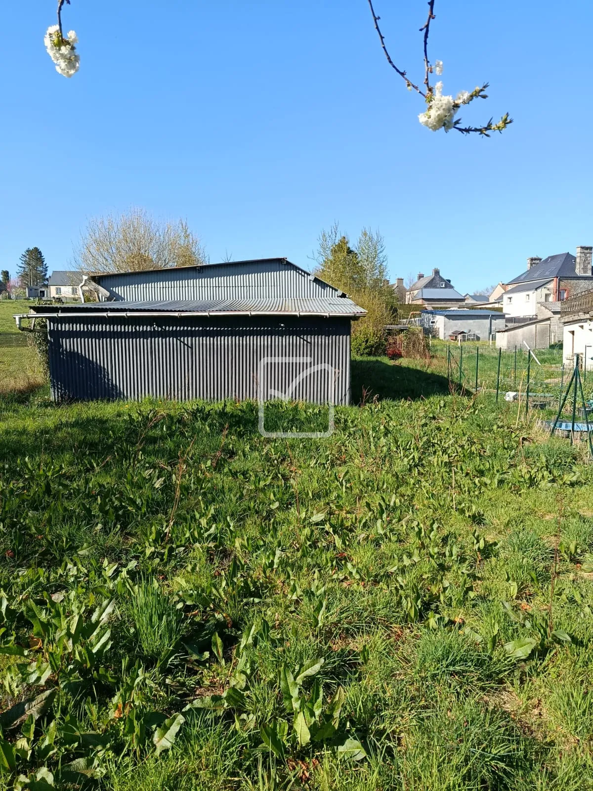 Maison familiale de 160 m² à Valdallière avec grand jardin et dépendance 