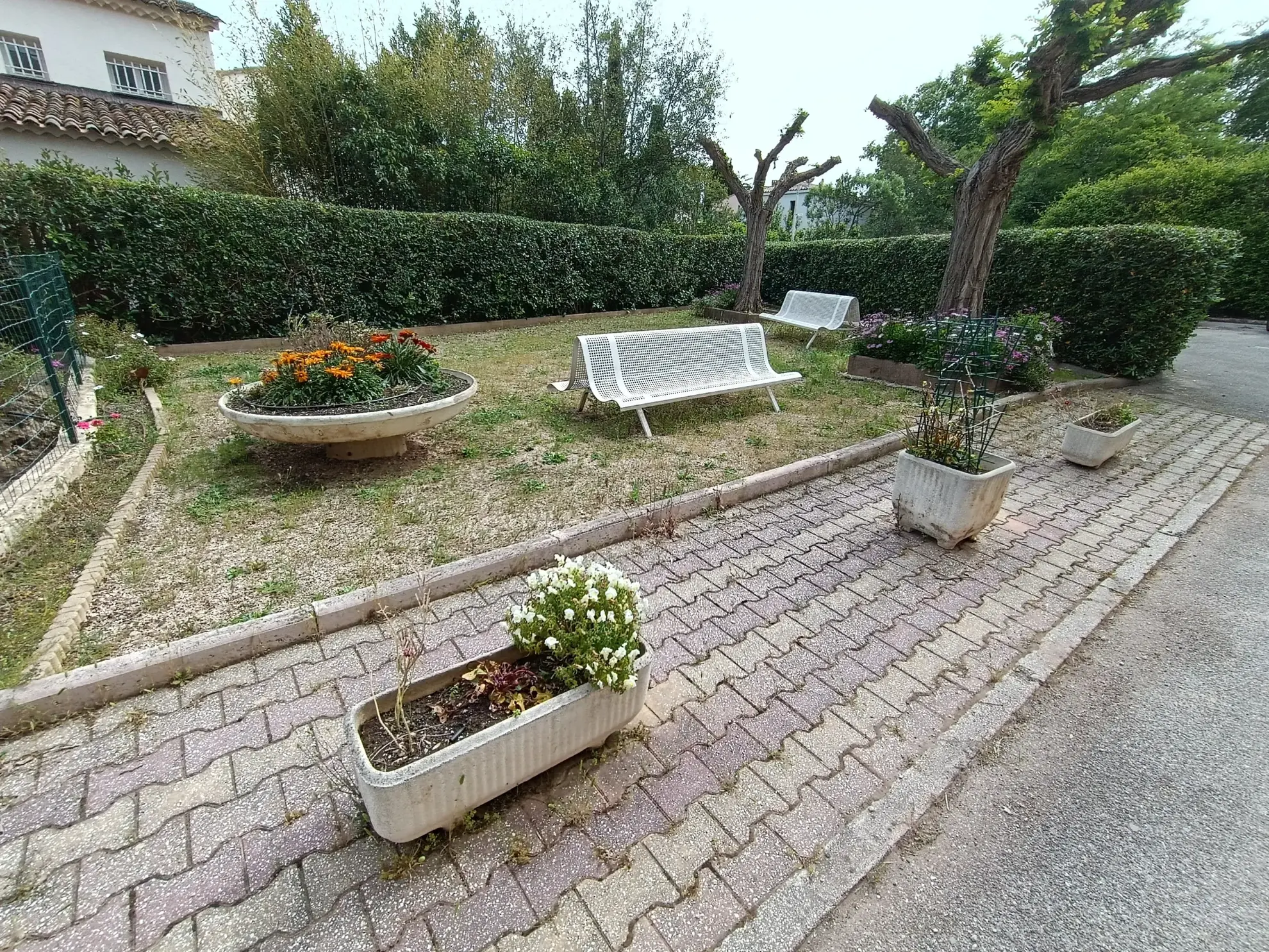À vendre appartement T3 de 60 m² à Toulon Serinette avec garage et balcon 